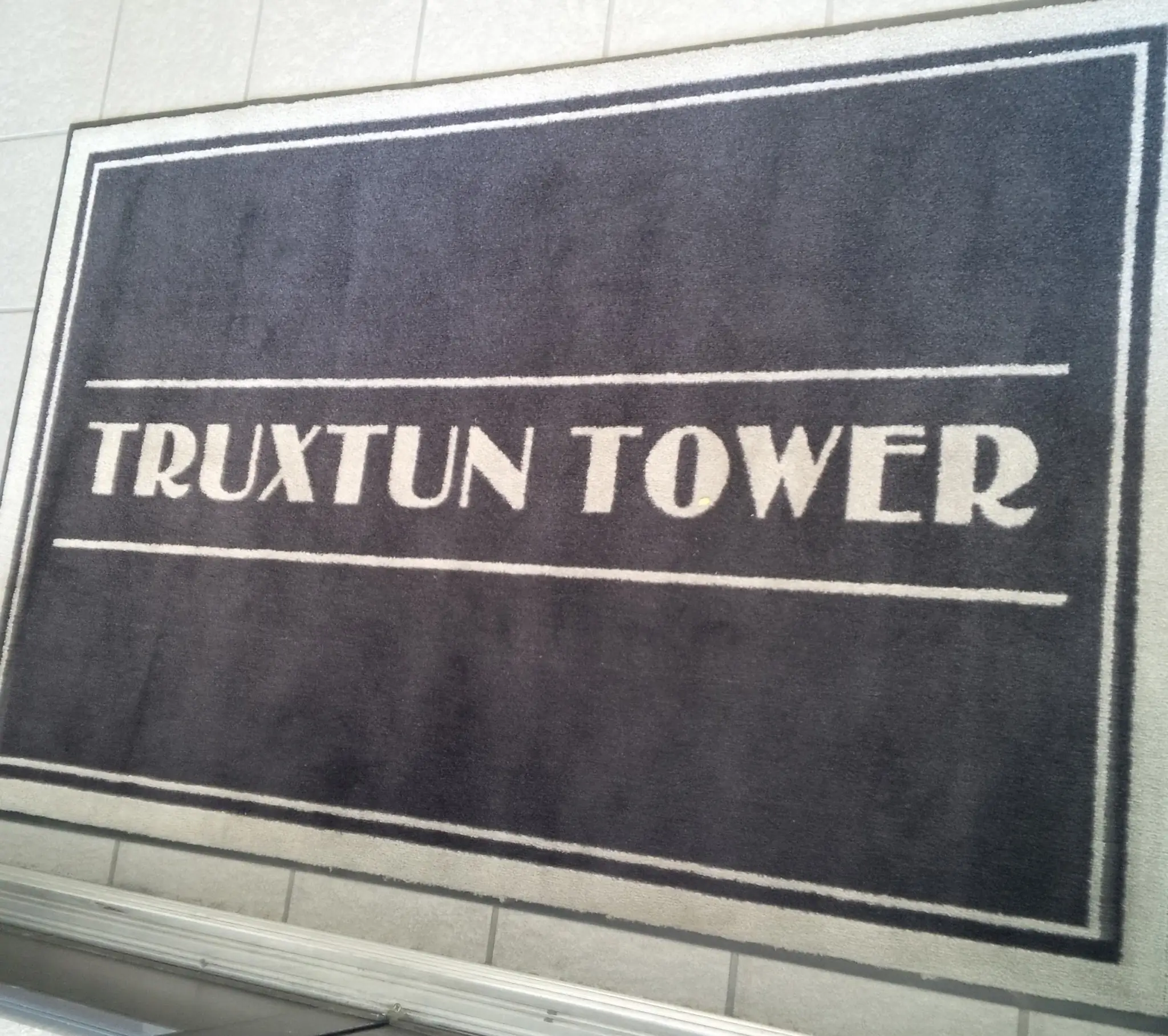 Abogado laboral de Truxtun Tower